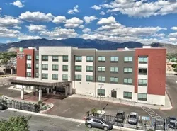 Holiday Inn Express & Suites - Albuquerque East, an IHG Hotel