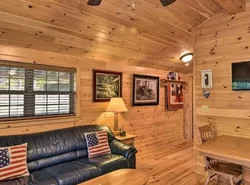 Cozy Anchors Away Cabin Hideaway with Fire Pit!