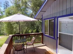 Little Valley Inn