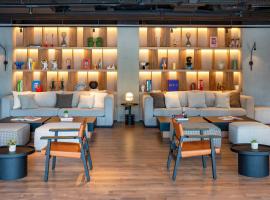 INNSiDE by Meliá Madrid Valdebebas Tourism Hollywood