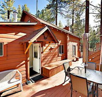 Spacious Cabin Home Home - Tourism Hollywood