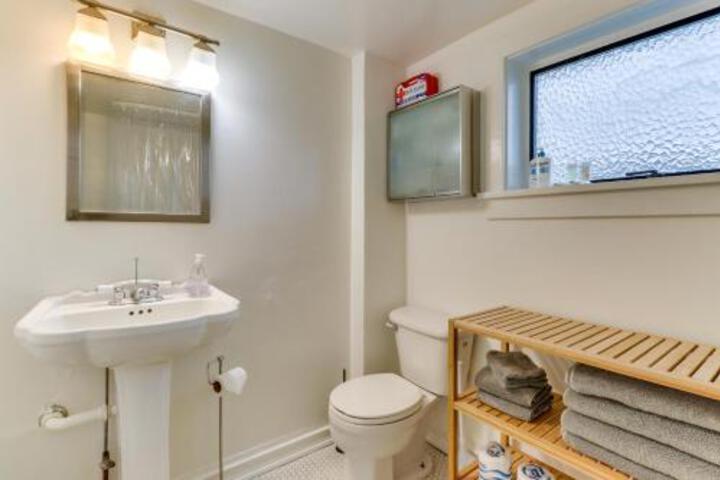 Seattle Splendor - thumb 3