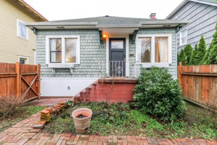 Seattle Splendor - thumb 5