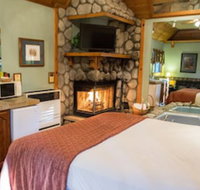 Sleepy Forest Cottages - Tourism Hollywood