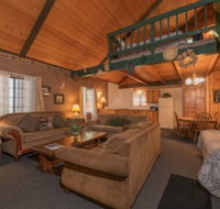 Black Forest Lodge And Cabins - Tourism Hollywood