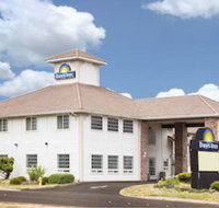Days Inn by Wyndham Ocean Shores - Tourism Hollywood