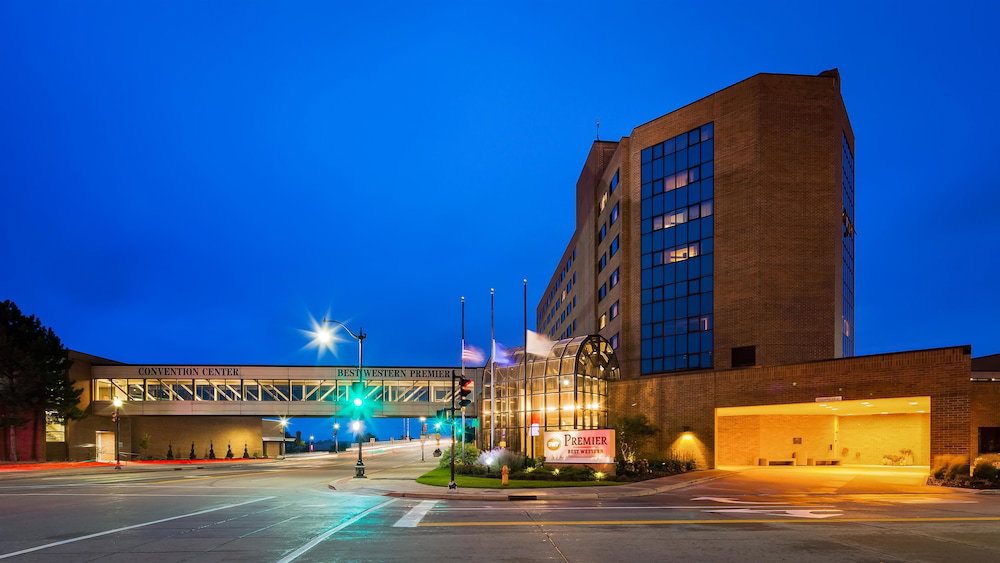 Best Western Premier Waterfront Hotel & Convention Center - thumb 4