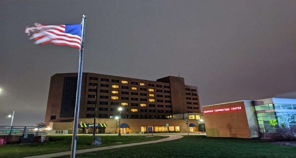 Best Western Premier Waterfront Hotel & Convention Center - thumb 3