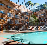 Sonesta Select Phoenix Camelback - Tourism Hollywood