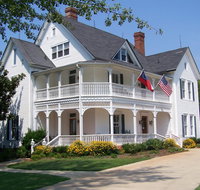 Lake Allatoona Inn - Tourism Hollywood