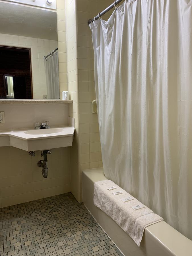 The Lincoln Lodge Urbana - thumb 3