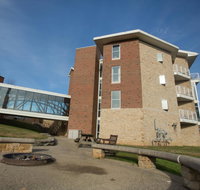 Clifty Inn - Tourism Hollywood