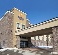 Comfort Inn  Suites Cedar Rapids CID Eastern Iowa Airport - Tourism Hollywood