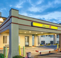 Super 8 by Wyndham North Sioux City - Tourism Hollywood