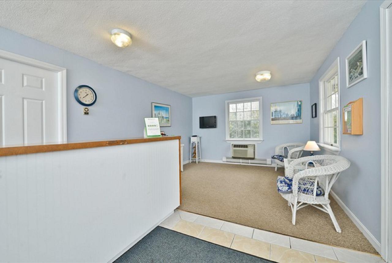 Blue Dolphin Inn - thumb 7