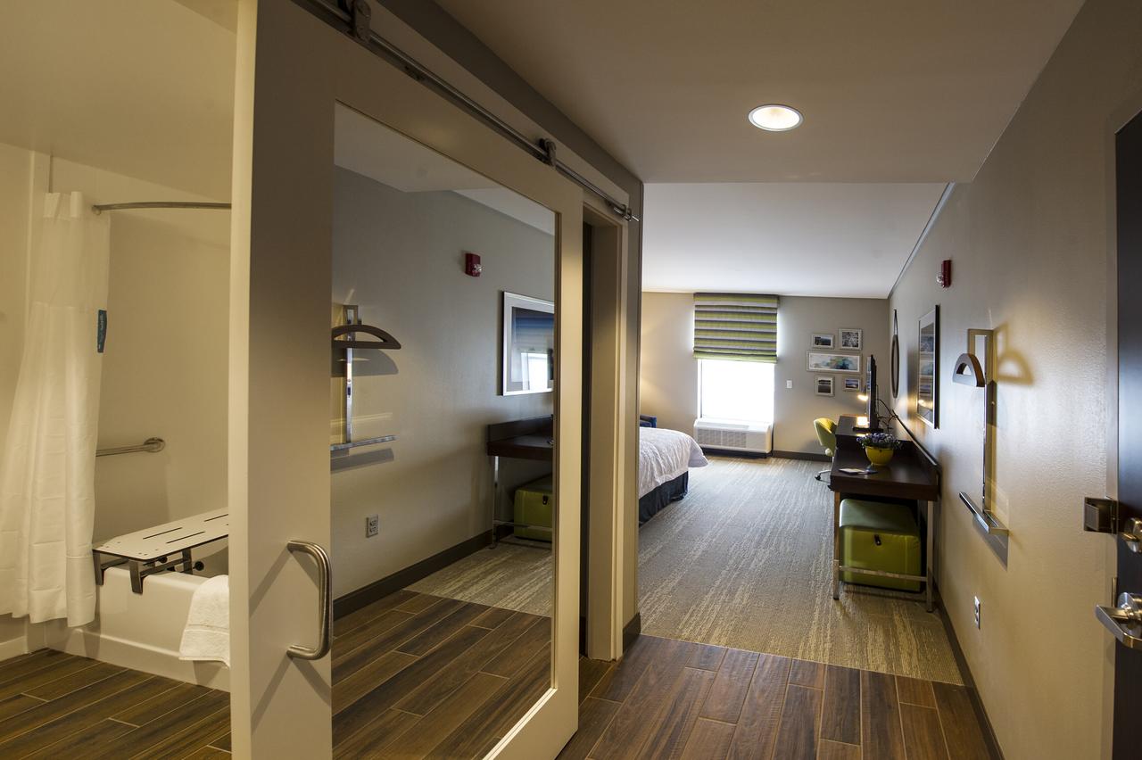 Hampton Inn & Suites/Foxborough/Mansfield - thumb 18