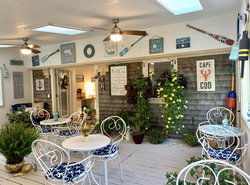 Eagle Wing Inn - Cape Cod