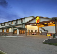 Super 8 by Wyndham Bozeman - Tourism Hollywood