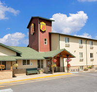 Super 8 by Wyndham Belgrade/Bozeman Airport - Tourism Hollywood