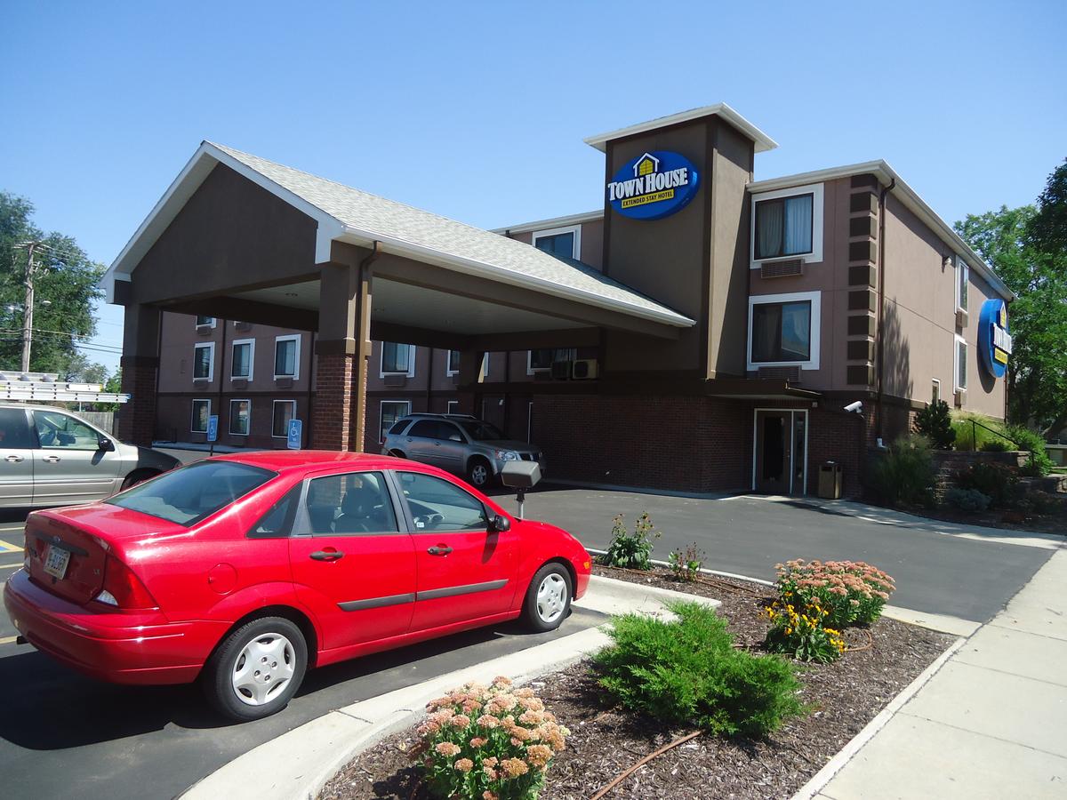 TownHouse Extended Stay Hotel Downtown - thumb 3