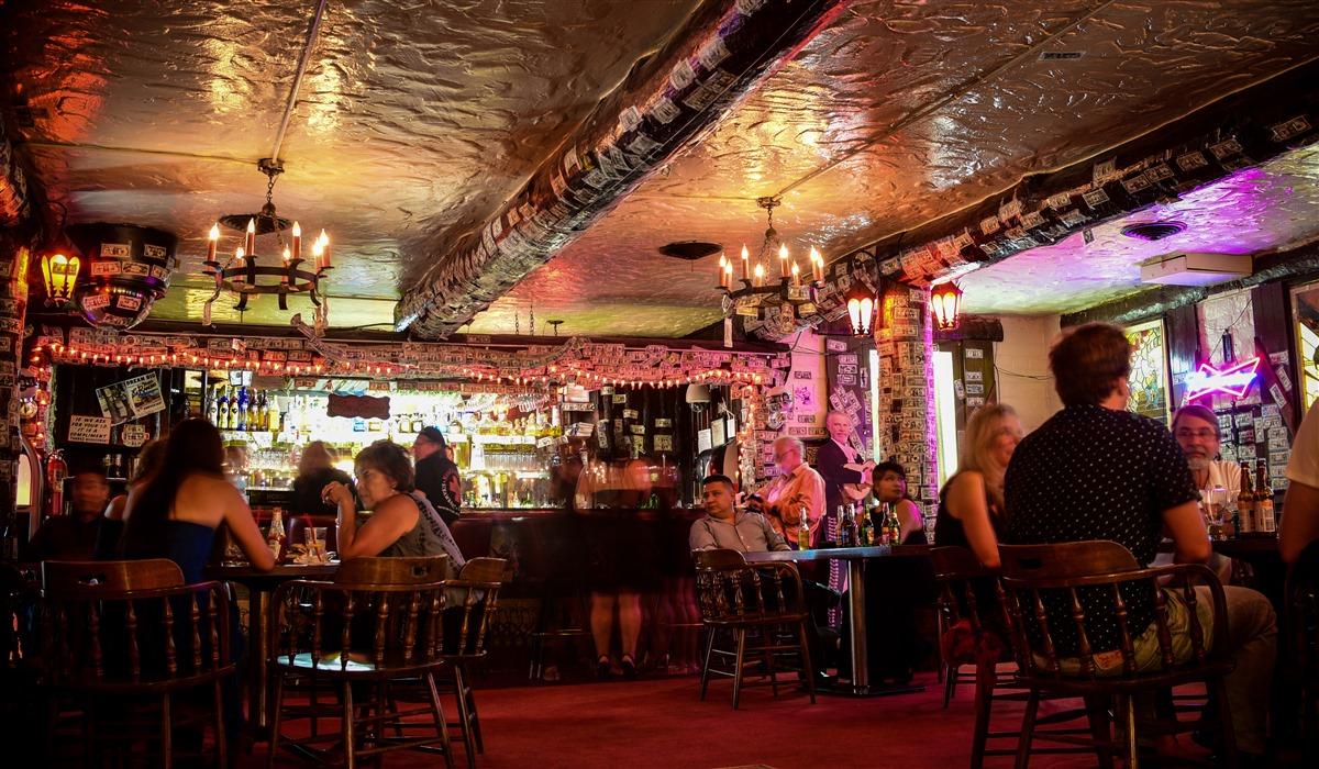 El Rancho Hotel - thumb 26