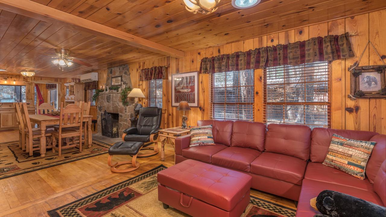 Whispering Pine Cabins - River's Edge - thumb 0
