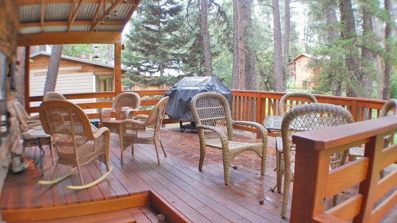 Whispering Pine Cabins - River's Edge - thumb 11