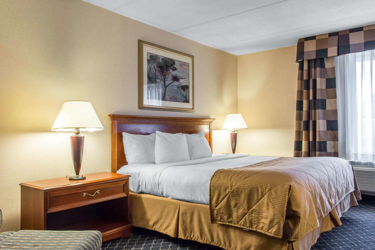 Clarion Hotel And Conference Center - thumb 7