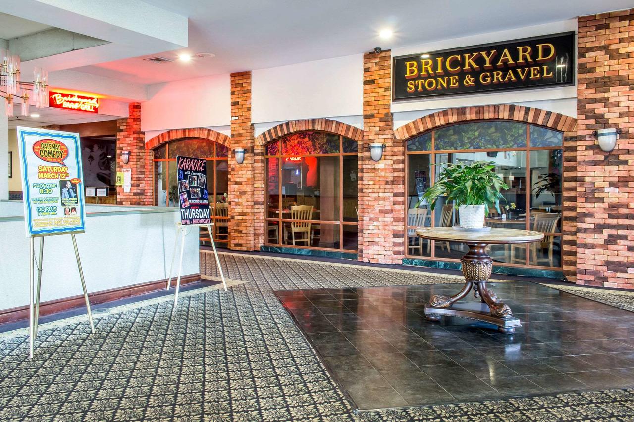 Clarion Hotel And Conference Center - thumb 6