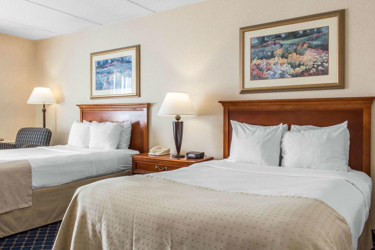 Clarion Hotel And Conference Center - thumb 4