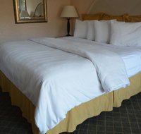 Chapel Hill University Inn - Tourism Hollywood