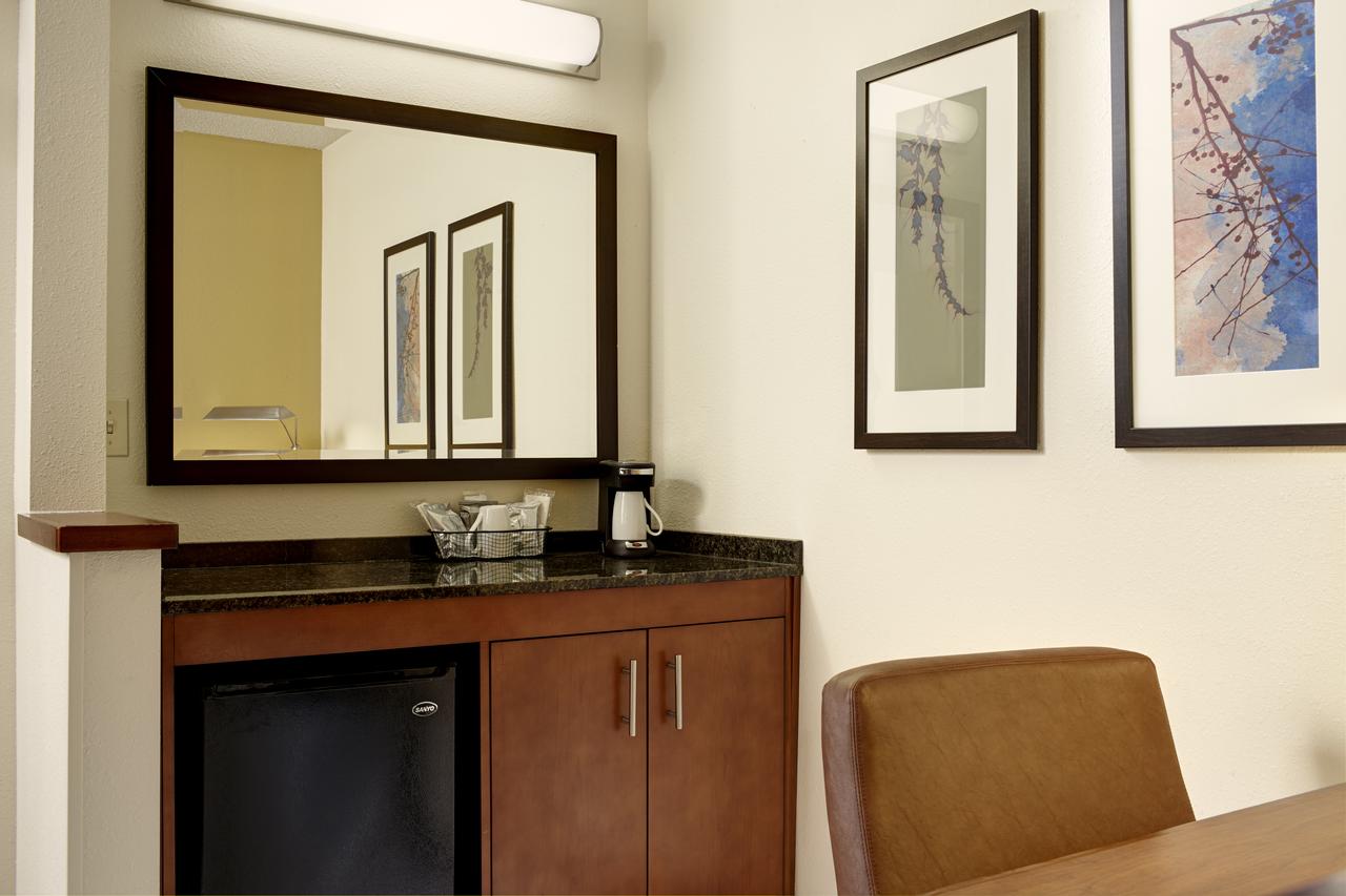 Hyatt Place Greensboro Downtown - thumb 22