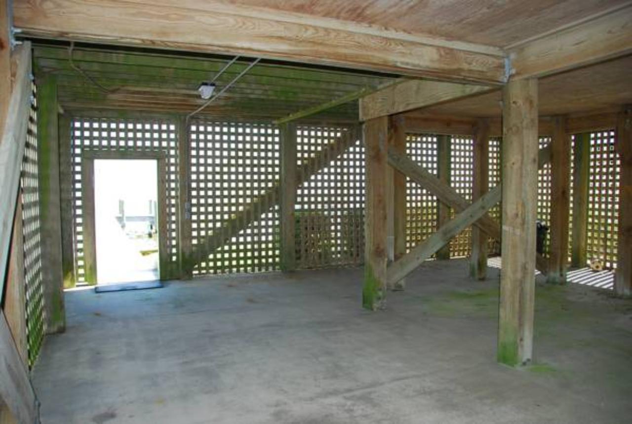 Sound Escape At Pirate's Cove Marina - thumb 22