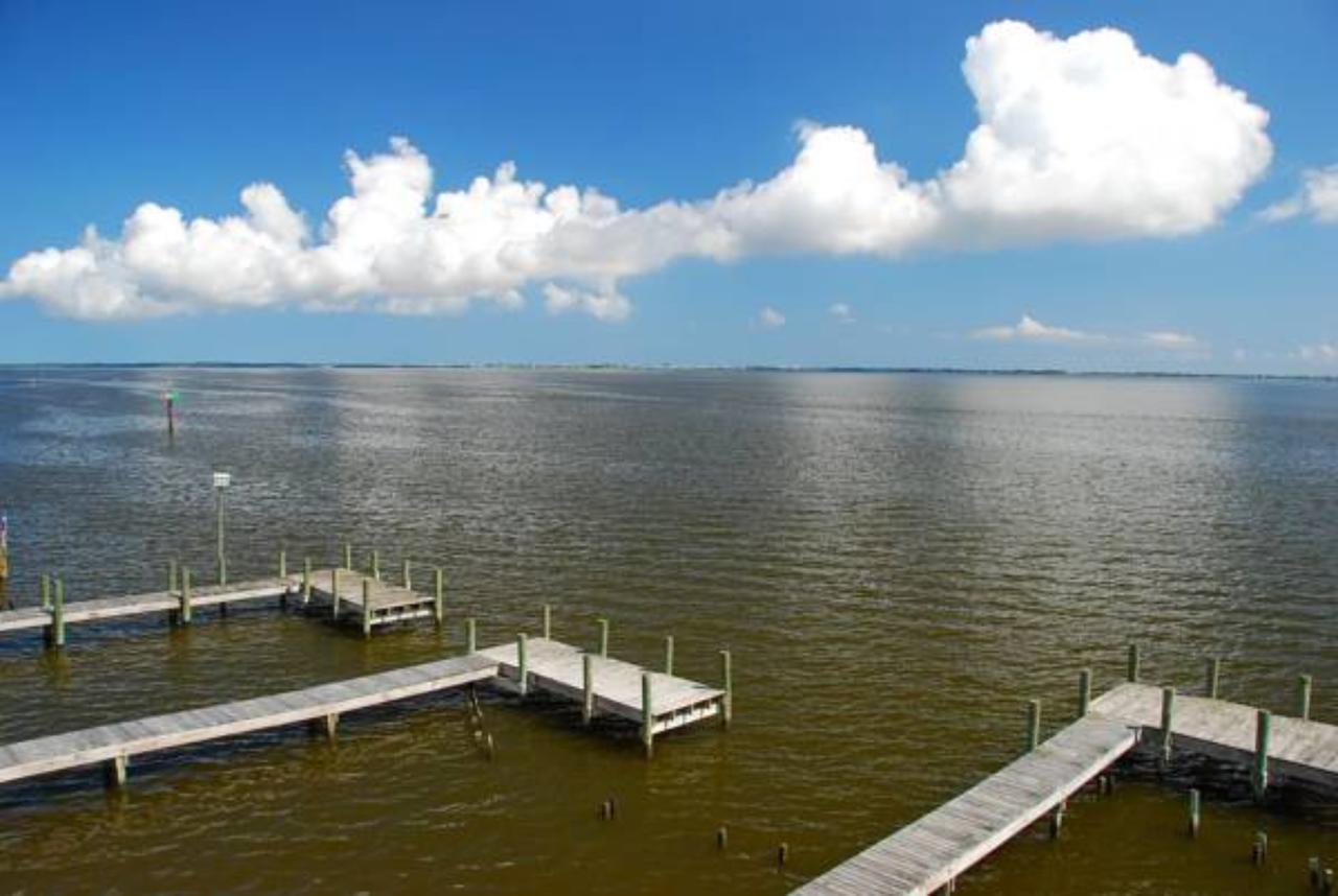 Sound Escape At Pirate's Cove Marina - thumb 10