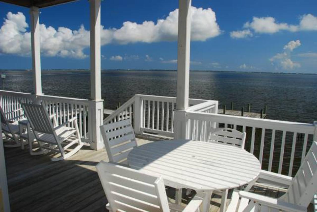 Sound Escape At Pirate's Cove Marina - thumb 11