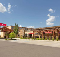Ramada by Wyndham Fargo - Tourism Hollywood