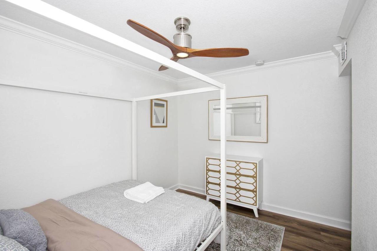 Dune Cottage Palm Suite (2 Bed/2 Bath Beach Condo) - thumb 9