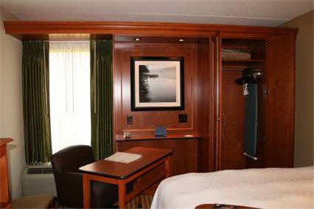 Hampton Inn Wheeling - thumb 2