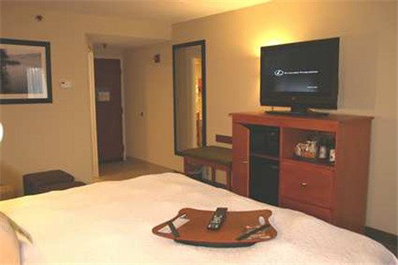 Hampton Inn Wheeling - thumb 8