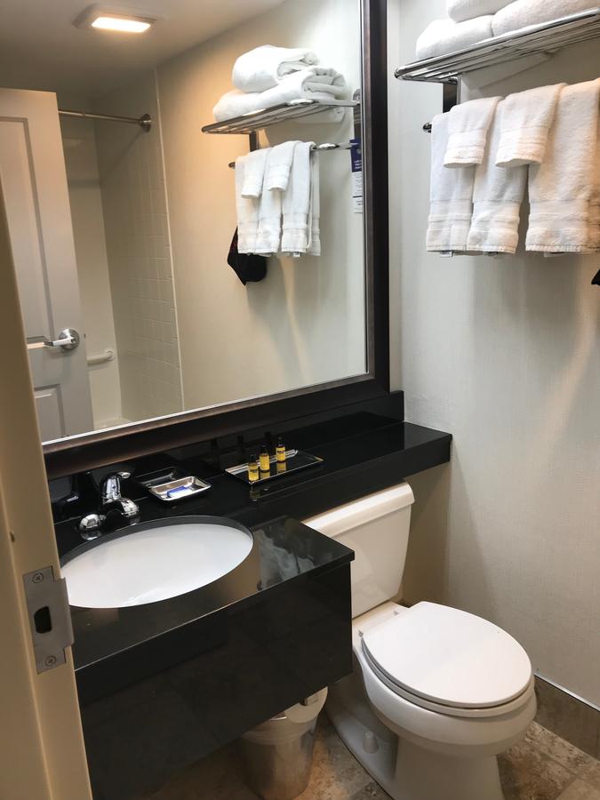 Best Western Plus InnTowner Madison - thumb 20