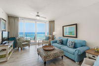 0411 - 2B/2 Bath with Bunks. - Totally renovated new carpet furniture art Tourism Hollywood