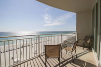 0505 - 2B/2 Bath With Bunks - Gulf Front Balcony - Living Room Faces the Gulf Tourism Hollywood