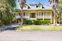 10 Dove Street Tourism Hollywood