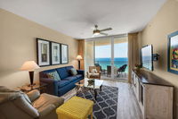 2B/2 Bath with Bonus Room - Renovated Jan 2018 Free beach chairs seasonally Tourism Hollywood