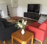 5208 Pine Street - Tourism Hollywood