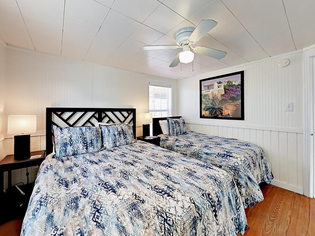 819 S Magnolia St Home - thumb 2