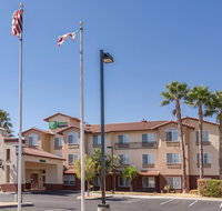 Holiday Inn Express Hotel  Suites Manteca - Tourism Hollywood