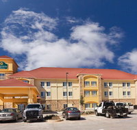 La Quinta by Wyndham Floresville - Tourism Hollywood