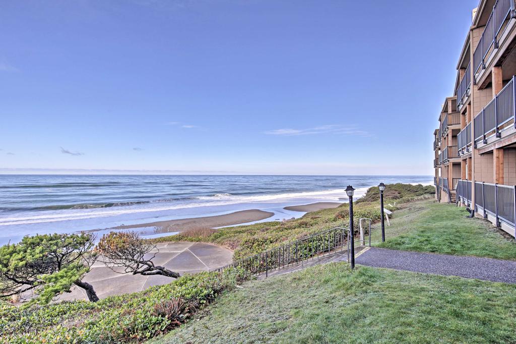 Lincoln City Beach Condo With Clubhouse And Pool Access - thumb 0