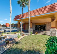 Quality Inn and Suites Riverfront - Tourism Hollywood